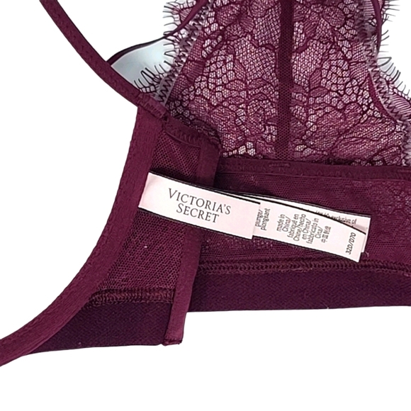 Victoria's Secret Velvet Very Sexy Plunge 32D Purp - Picture 2 of 5